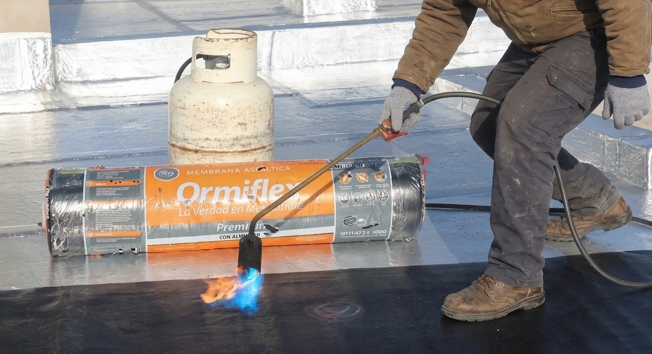 Servicio de impermeabilización con membrana